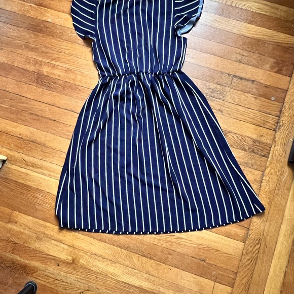PatPat women’s navy & white striped flutter sleeve maxi dress, S - Picture 4 of 4